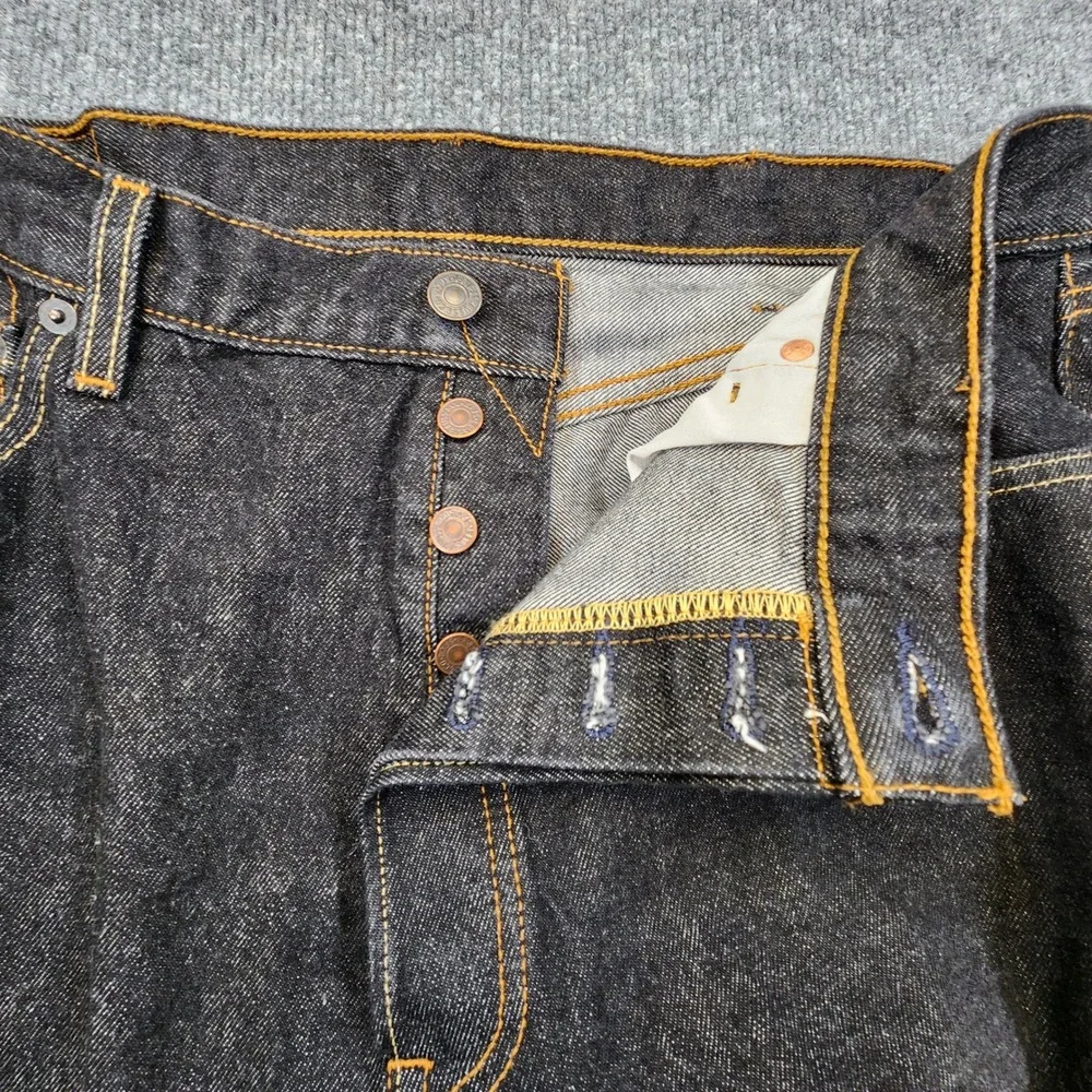 Levis 501 Original Fit Jeans Mens 38x30 (Fits 35x28) Black‎ Dark Wash Button Fly
